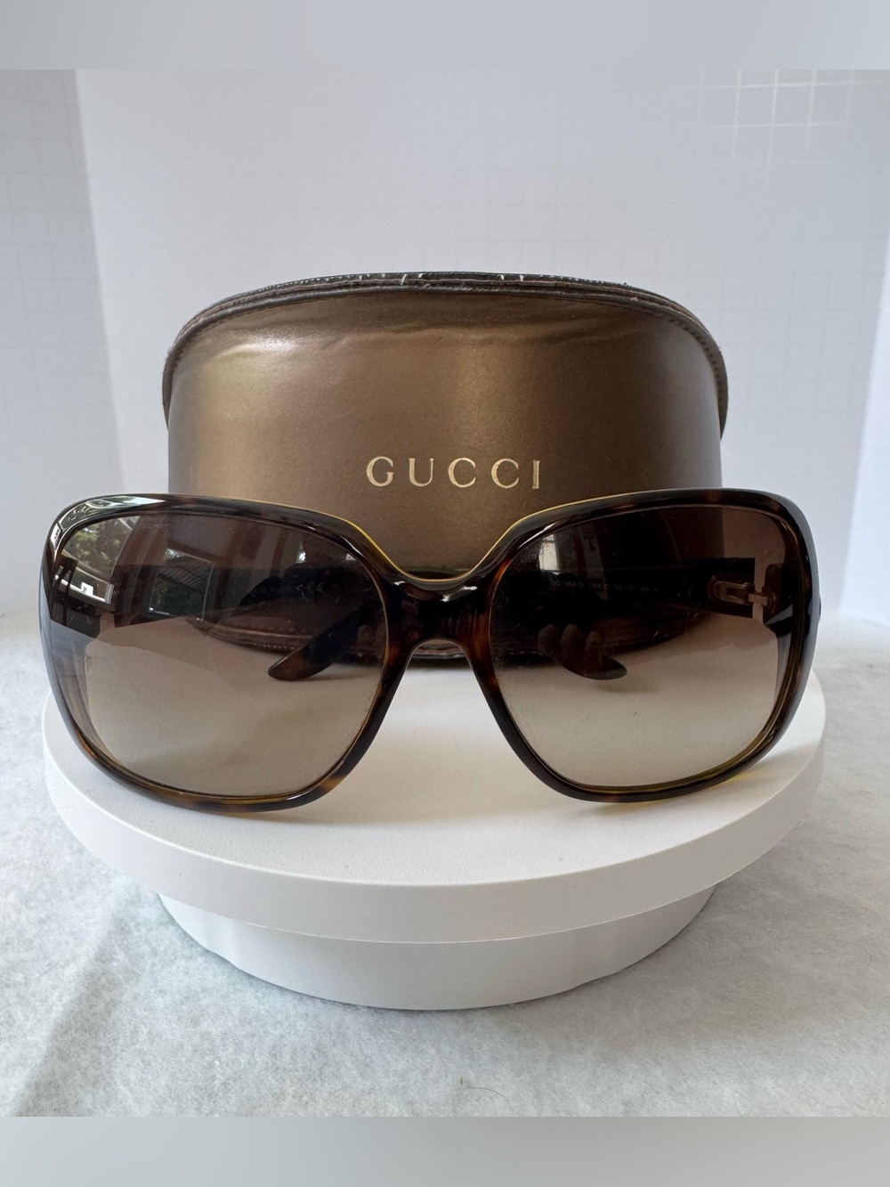 Gucci Brown Gradient Oversized Sunglasses